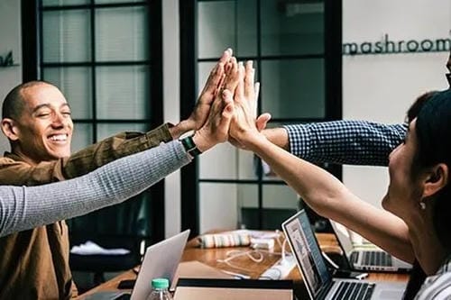 How Cross-Market Influencer Marketing Is Shaping Global Branding - Article Image